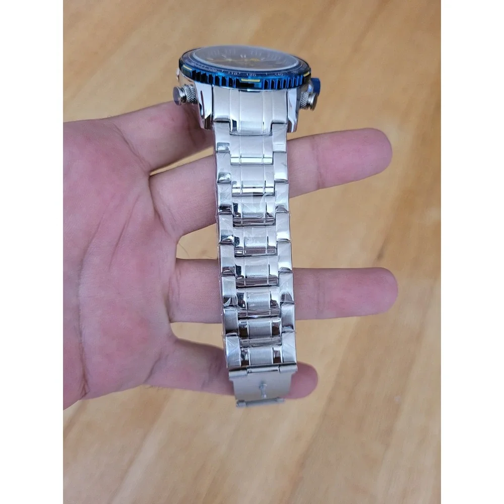 Naviforce dual display